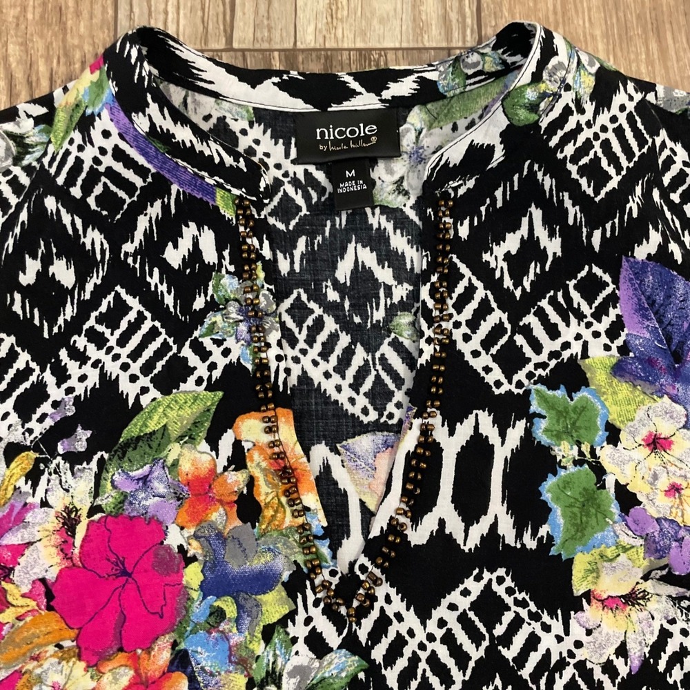 Nicole by Nicole Miller Floral Ikat Beaded Tunic Top Black White Pink Medium - Picture 2 of 7